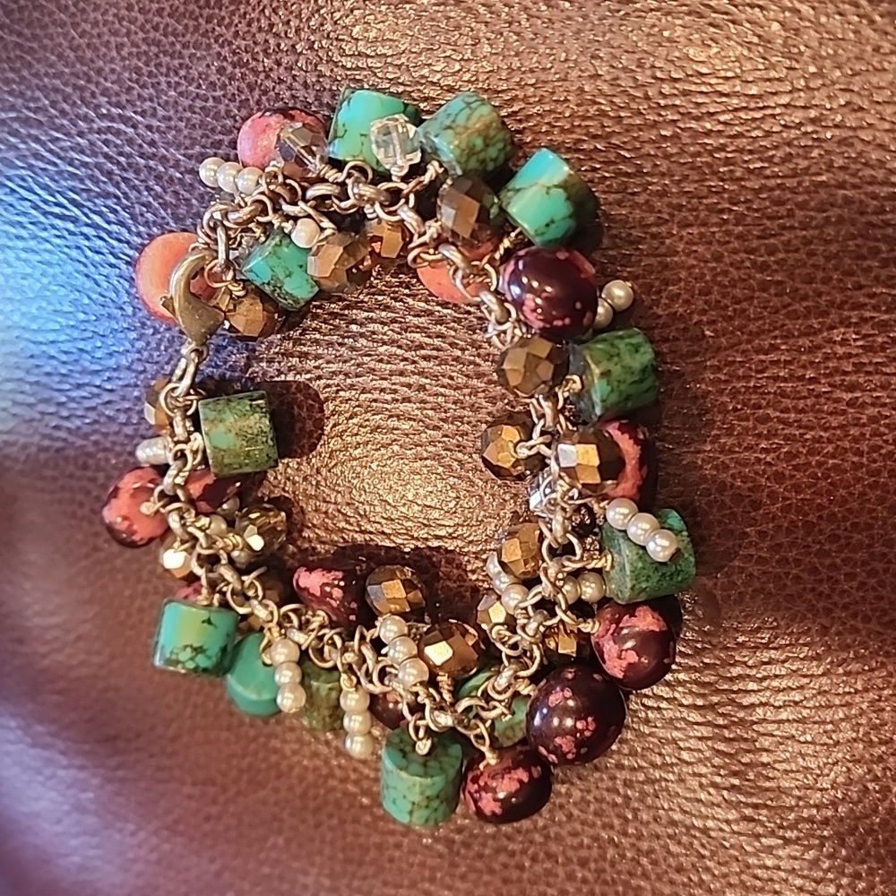 Unusual Unique Multi Color Jewel Toned Beaded Bracelet - Picture 2 of 3